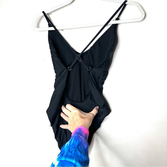 Sports Illustrated Swimsuit One Piece White & Pink Logo NWT Size 10 SI Logo - Picture 3 of 10